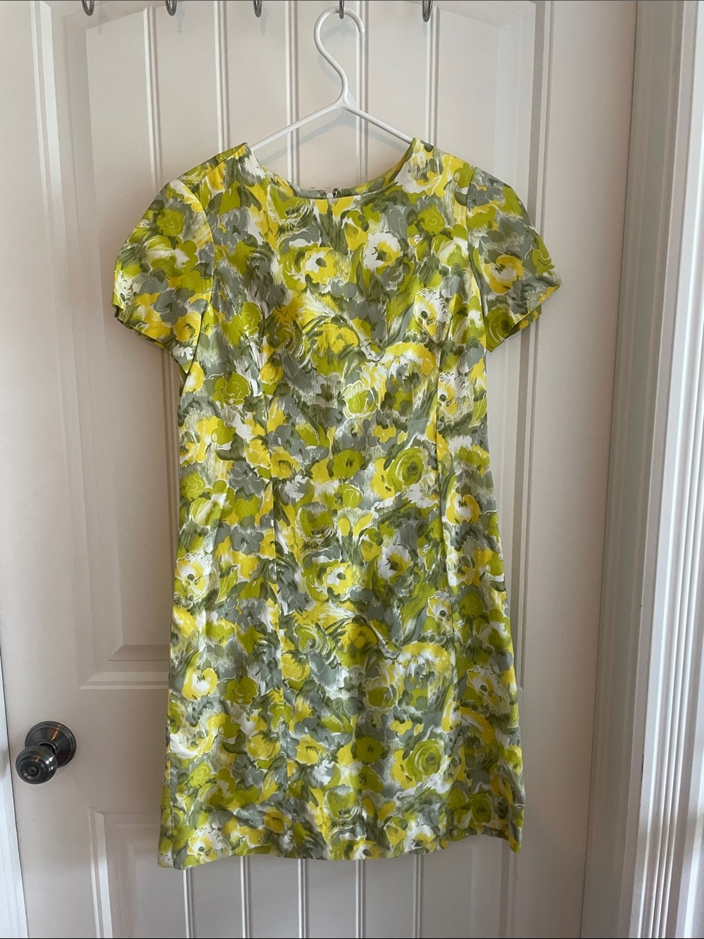 Vintage Women's Yellow Floral Shift Dress